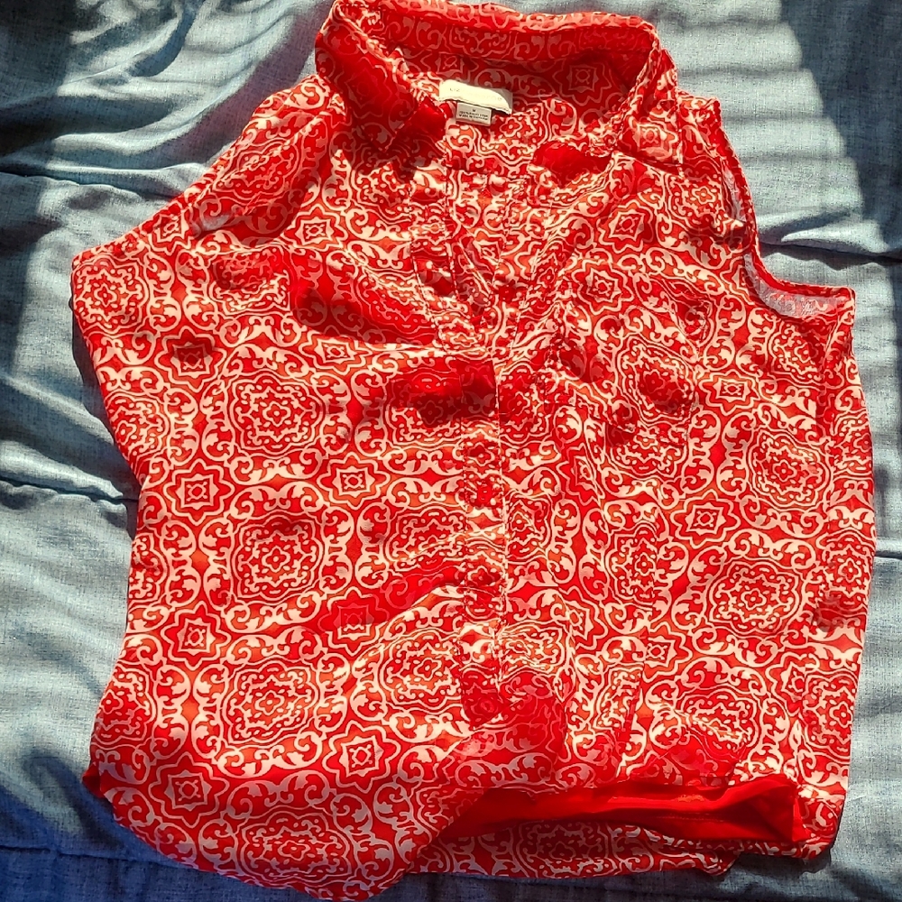 Red Patterned Sleeveless Blouse